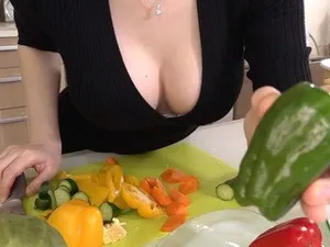 Vanessa Vega quan hệ tình dục qua đường hậu môn với BBC trước mặt chồng