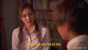 Con đĩ tóc đỏ goth bị bóp vú lớn và quan hệ với cái lồn mọng nước của cô ấy