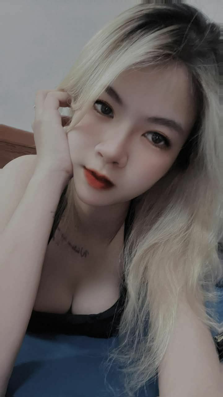 Chán chơi game, ông anh chuyển sang "chơi" em ghệ mình
